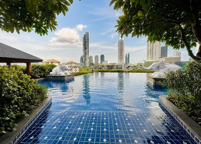Aparthotel Riverside 1br Gym And Pool Near Iconsiam 4*